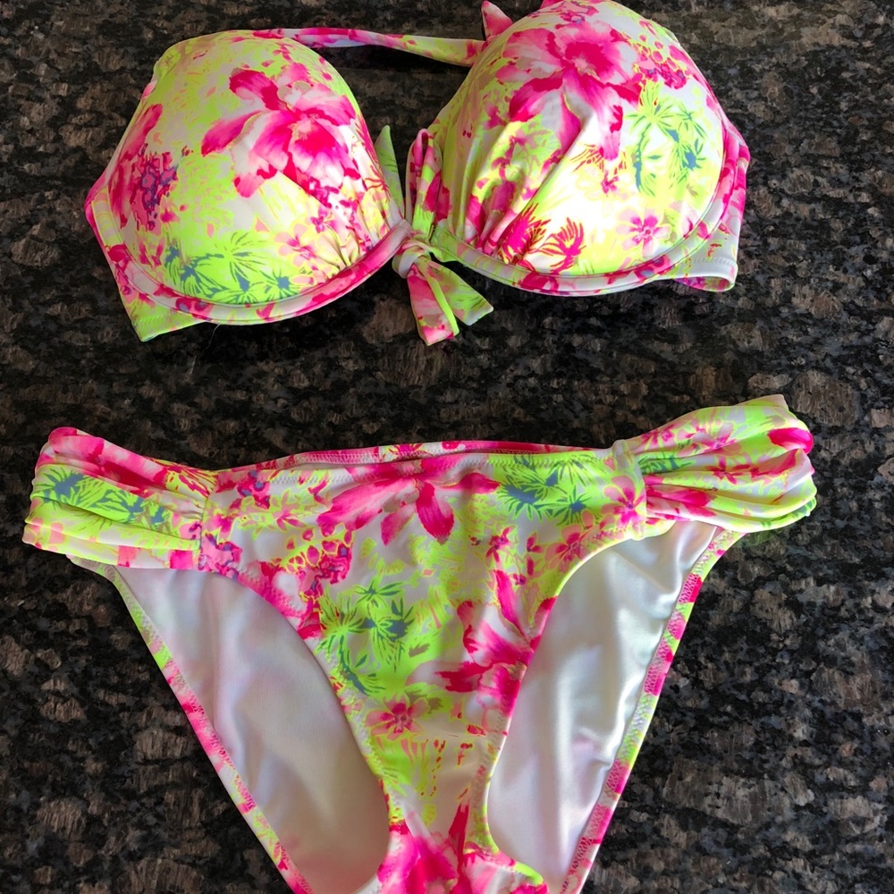 Victoria Secret Bikini